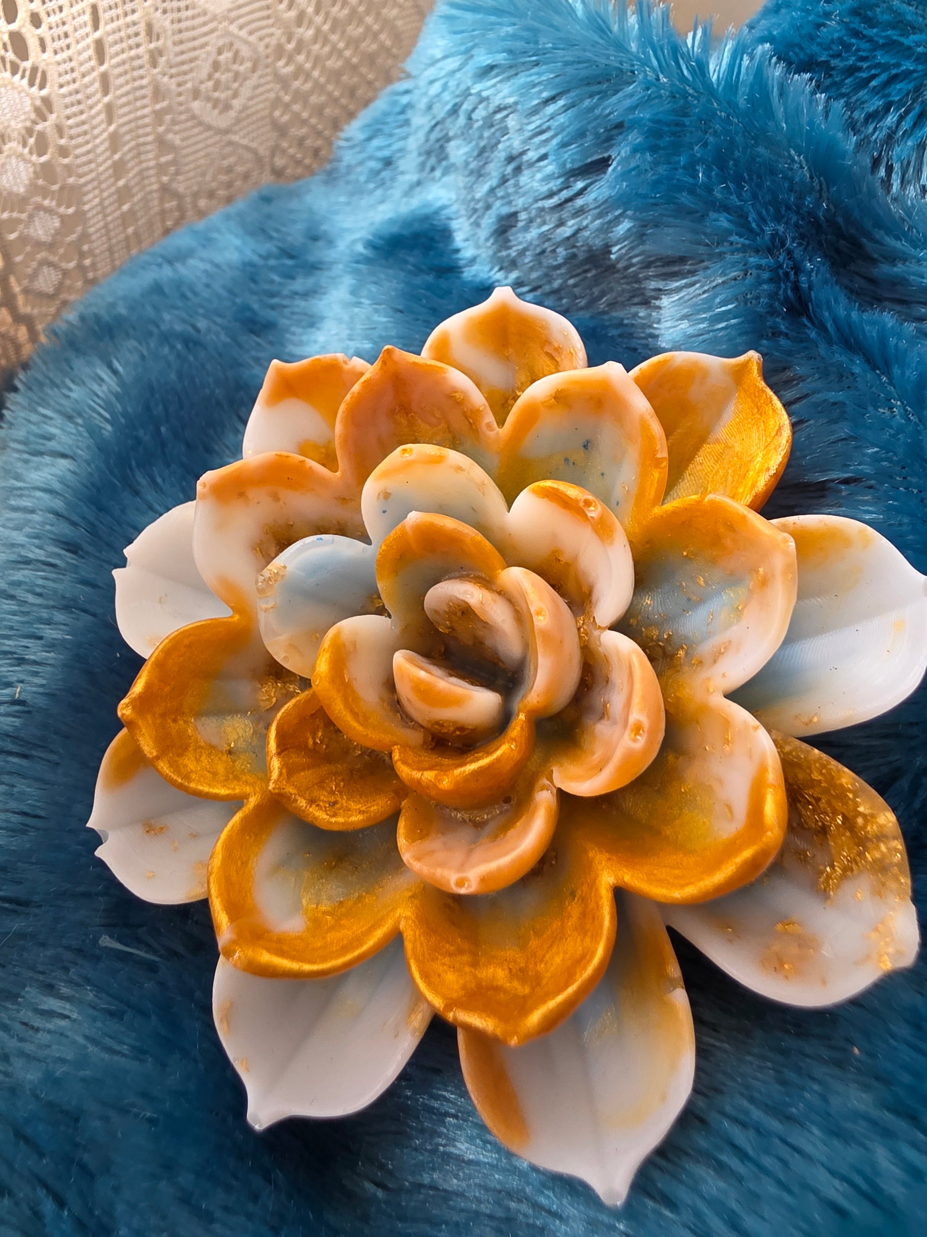Golden Dawn Lotus
