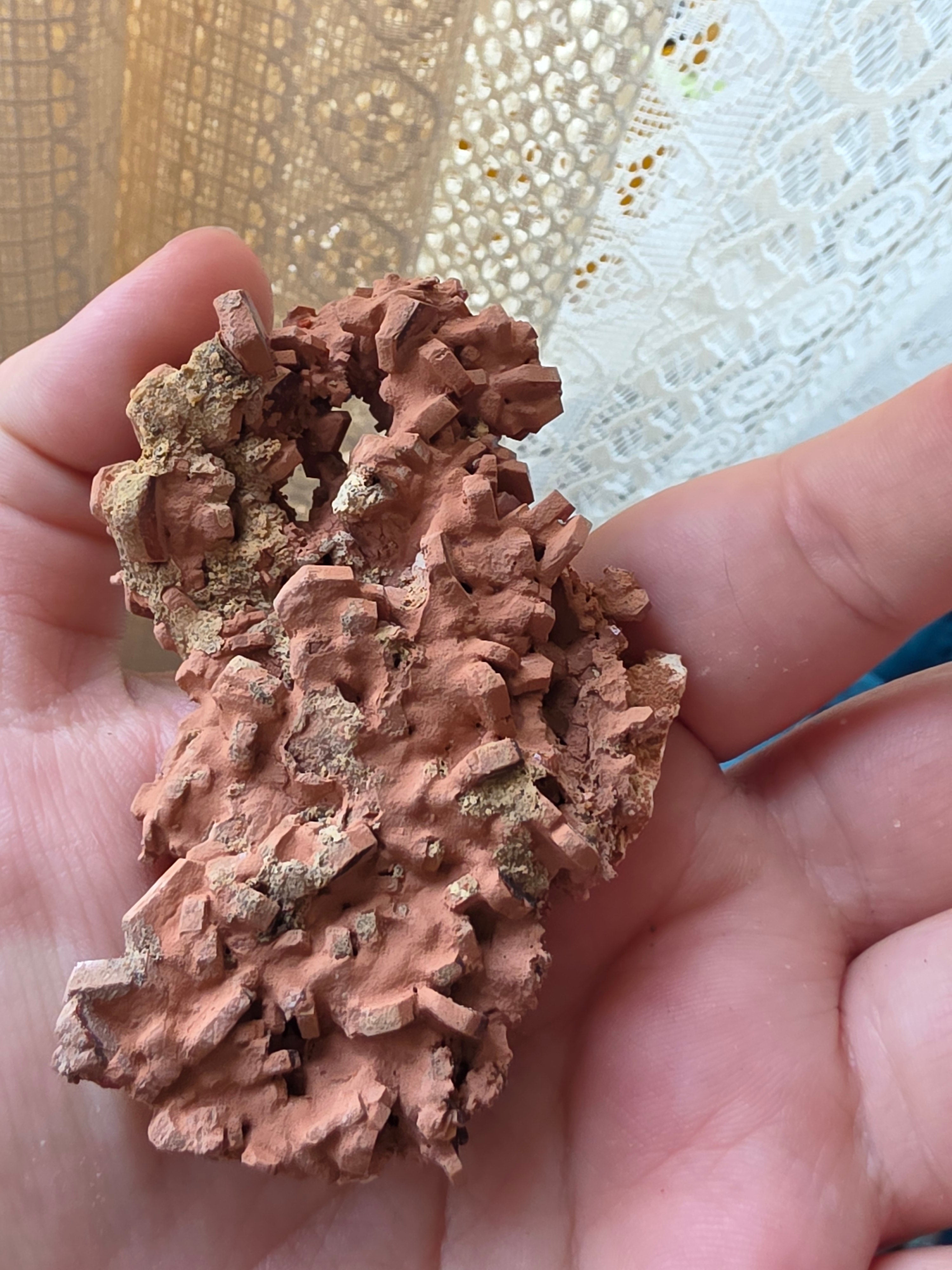 Vanadinite on Matrix