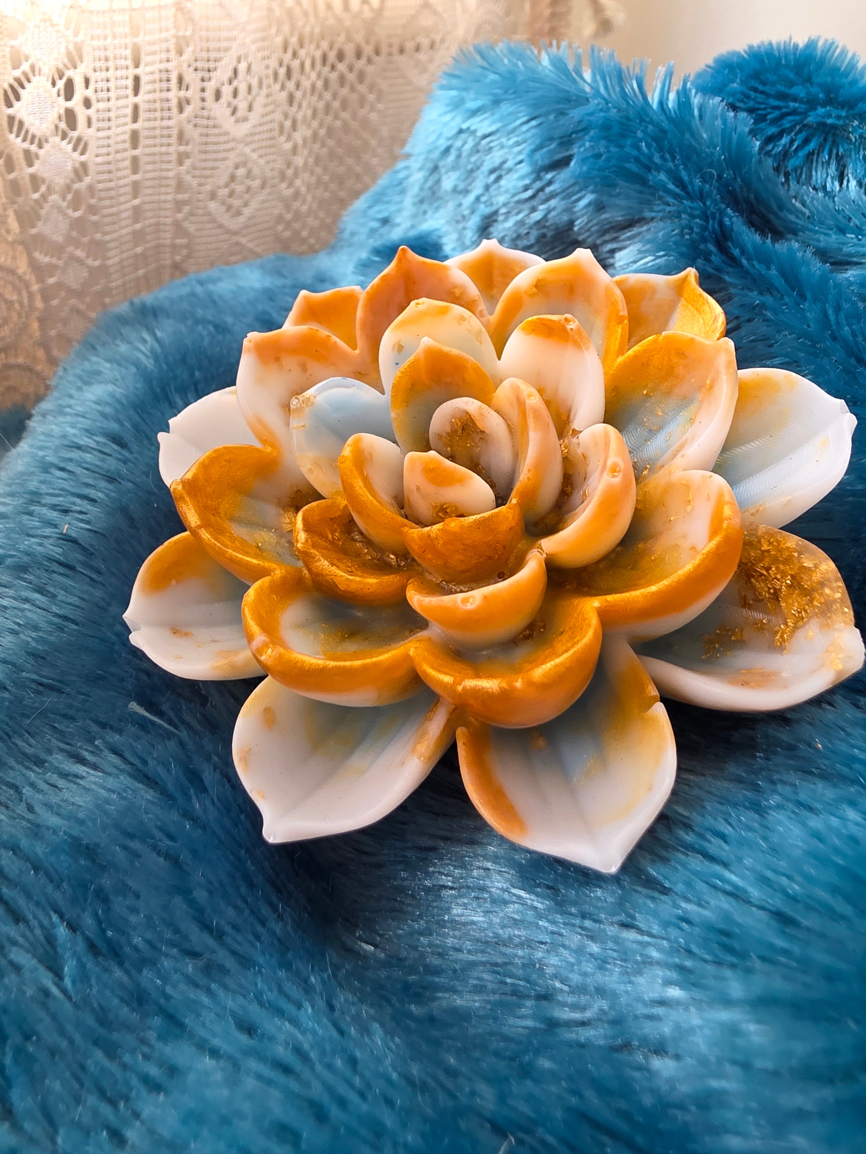 Golden Dawn Lotus