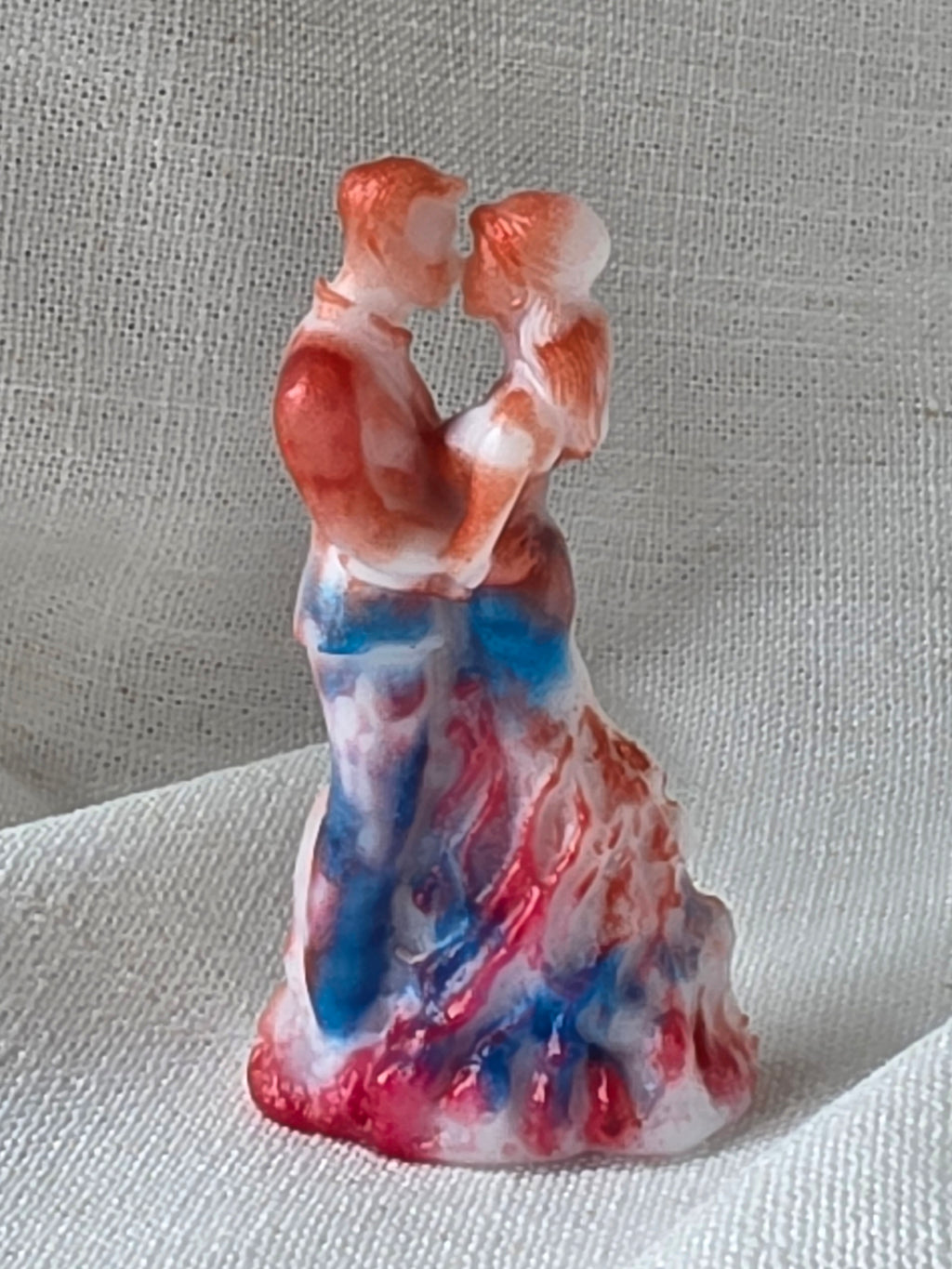 The Lovers Piece - Mini Couple Sculpture – Handmade Resin