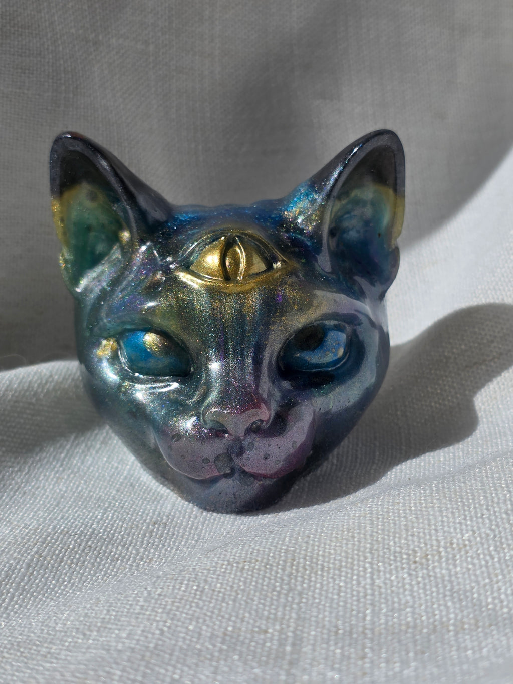 Third Eye Cat Statue | Handmade Resin Cosmic Sculpture | Intuition & Spiritual Awakening Symbol