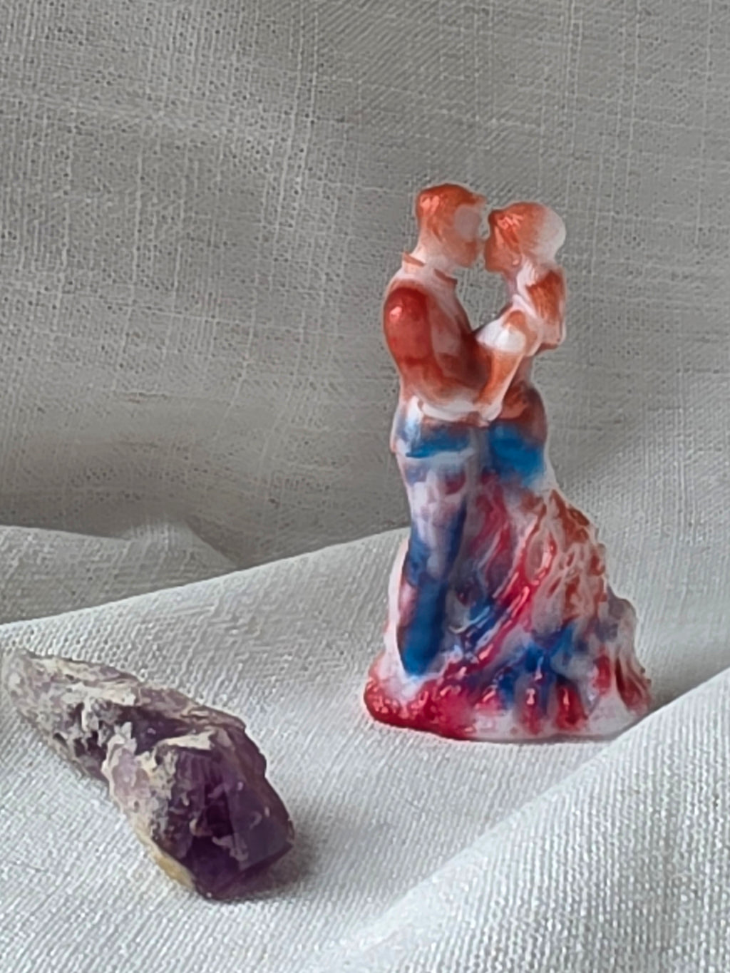 The Lovers Piece - Mini Couple Sculpture – Handmade Resin