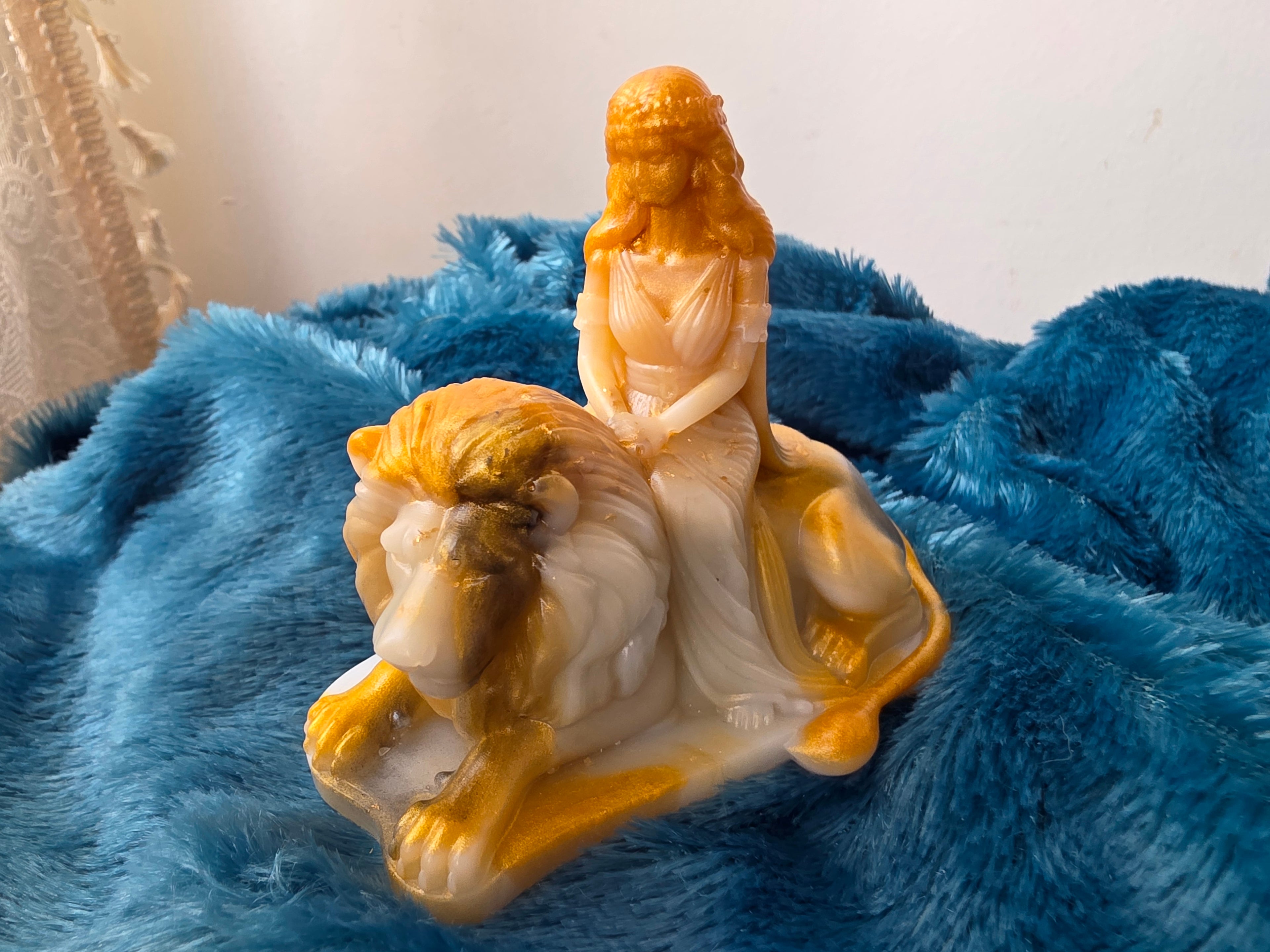 Lionheart Guardian - Handmade Statue