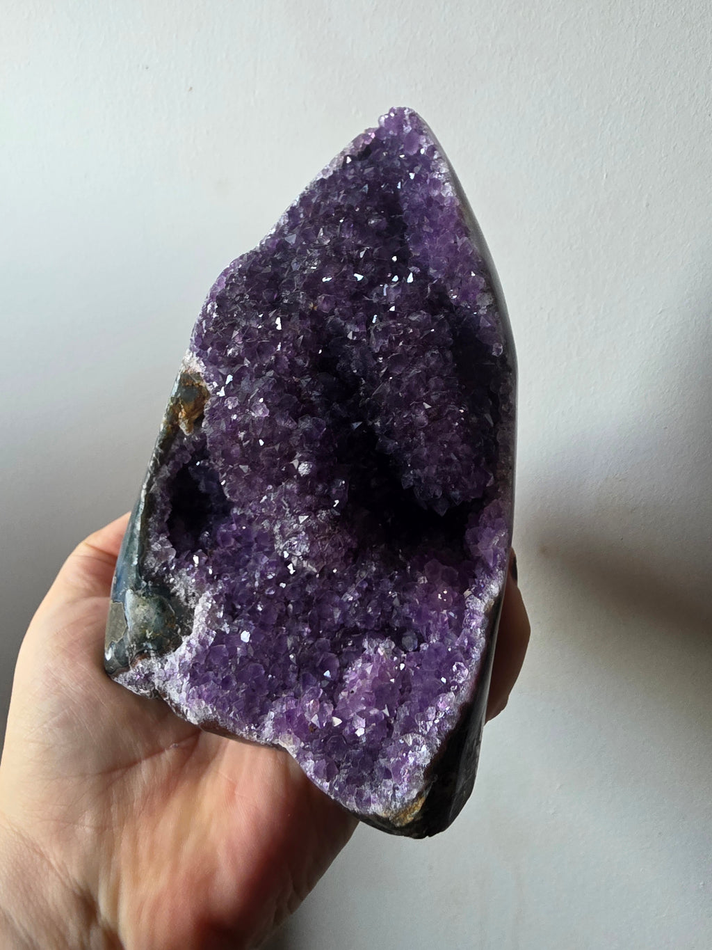 Natural Amethyst Geode Cave – Brazil | 1.285kg Collector Statement Piece