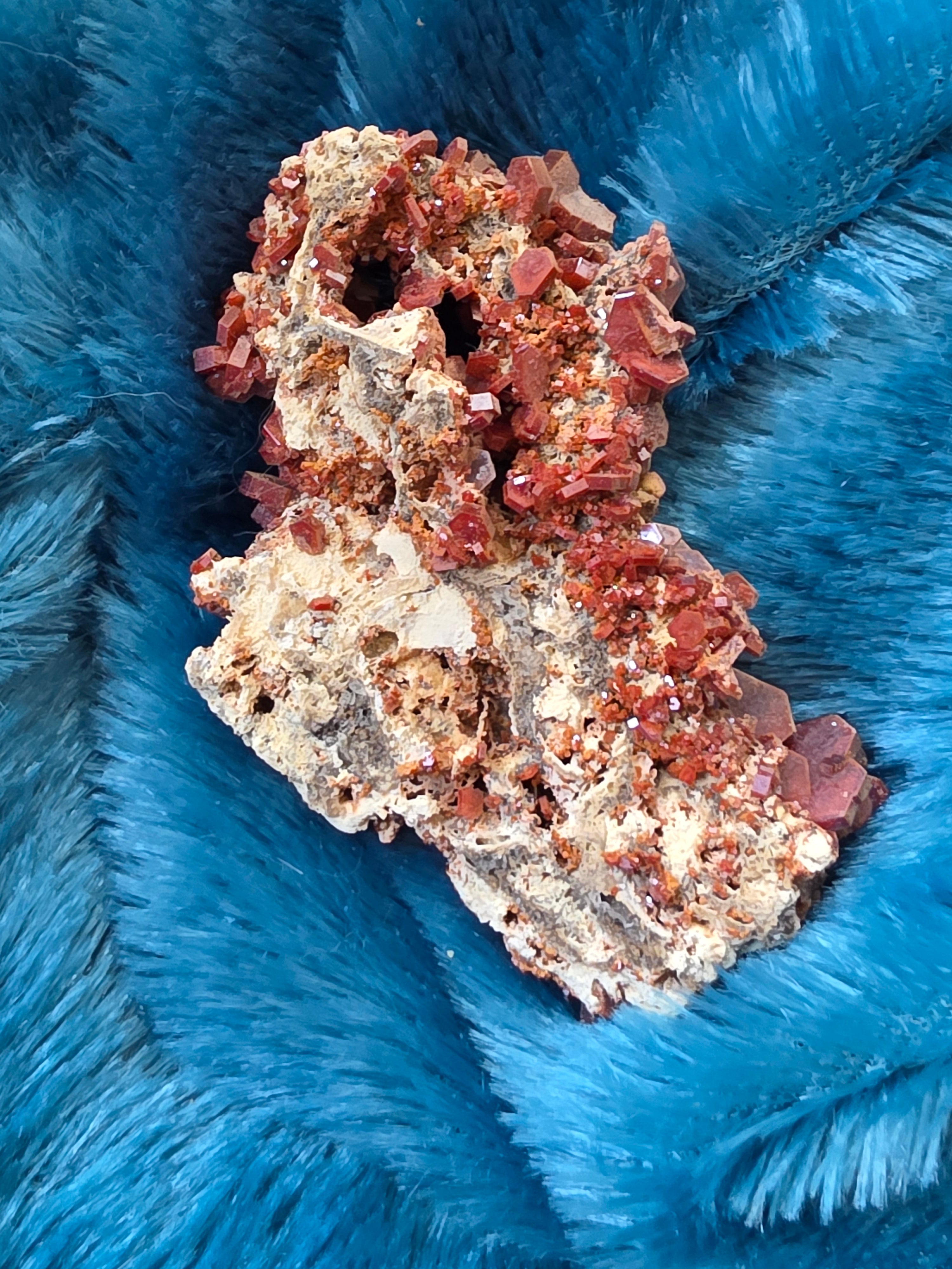 Vanadinite on Matrix