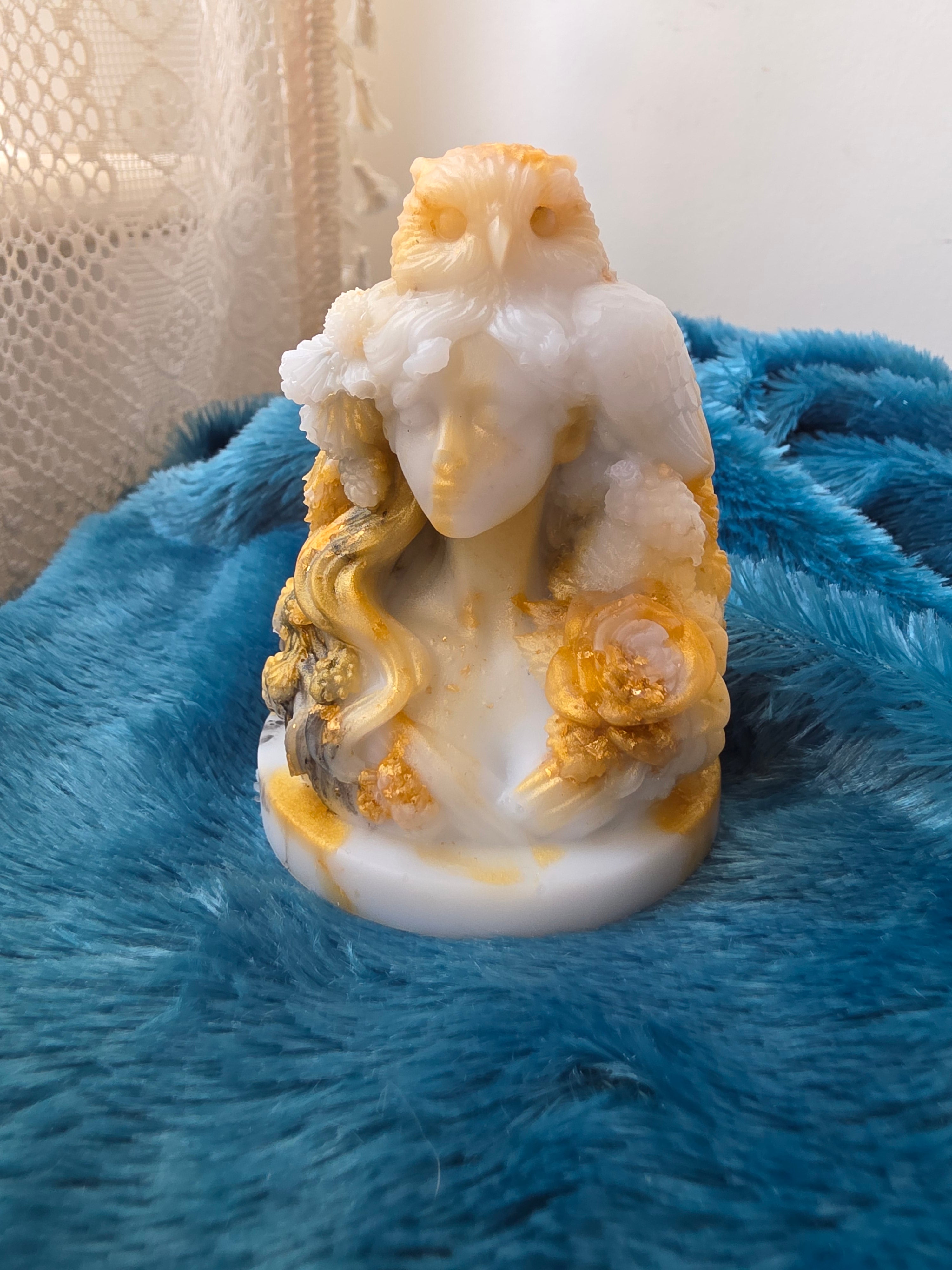 Nature's Oracle – handmade statue