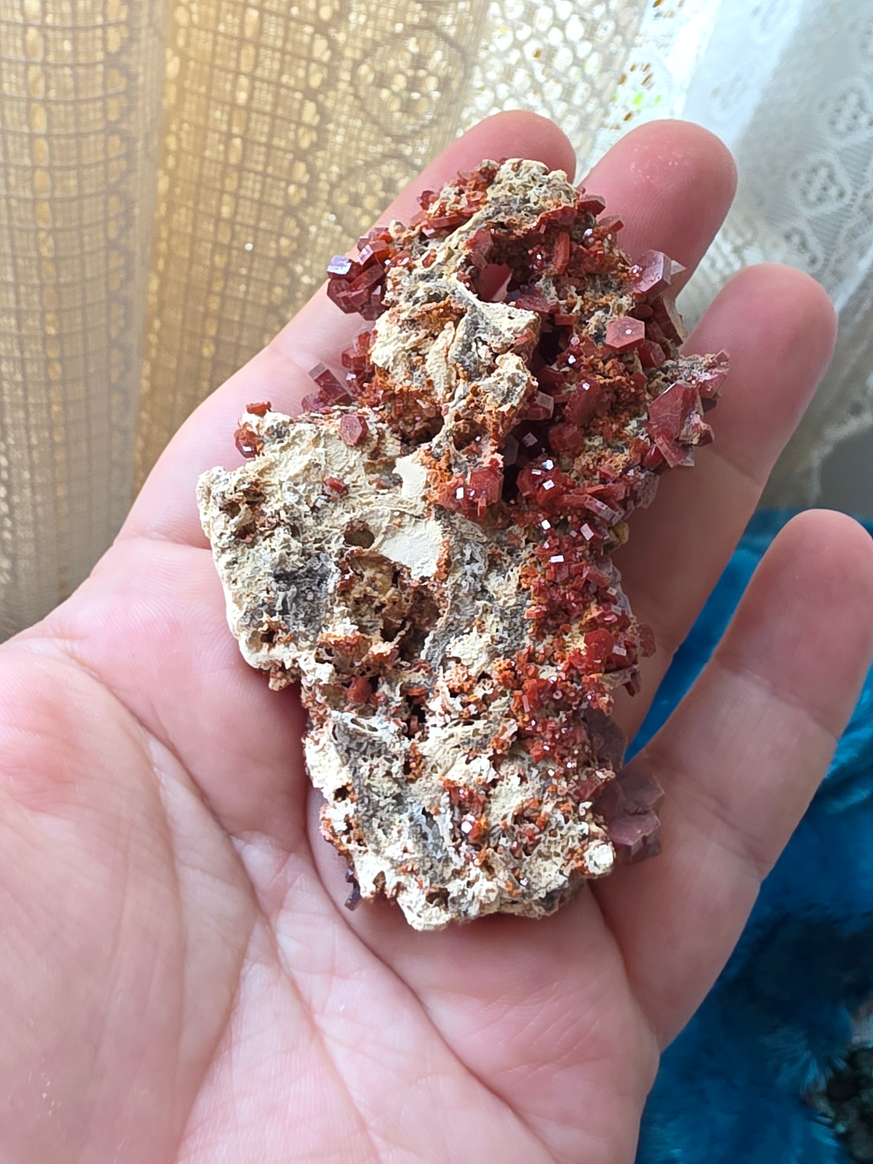 Vanadinite on Matrix