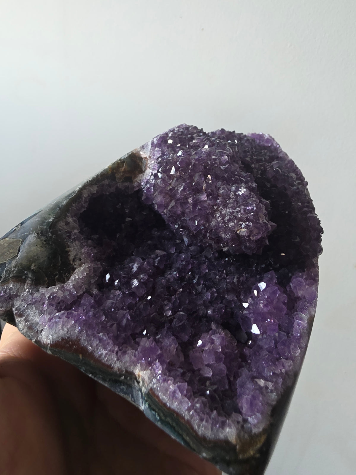 Natural Amethyst Geode Cave – Brazil | 1.285kg Collector Statement Piece