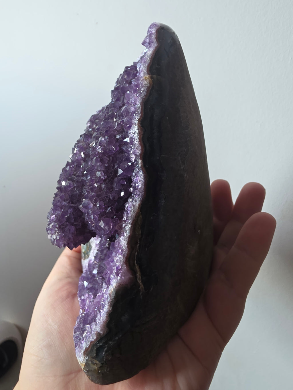 Natural Amethyst Geode Cave – Brazil | 1.285kg Collector Statement Piece